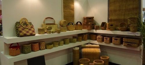 berita bisnis hadapi mea pemprov riau serius tingkatkan kualitas ukm